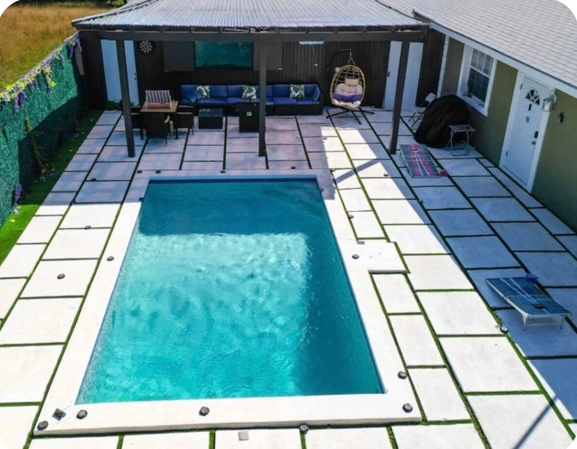 687DD801-EAAF-4B58-84B2-900096D05702